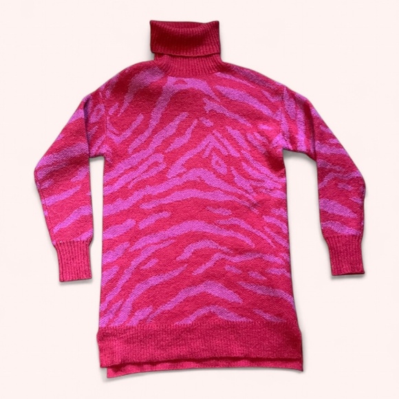 En Saison Raspberry Zebra Print Turtleneck Sweater Mini Dress Gently Used Size S - Picture 2 of 4